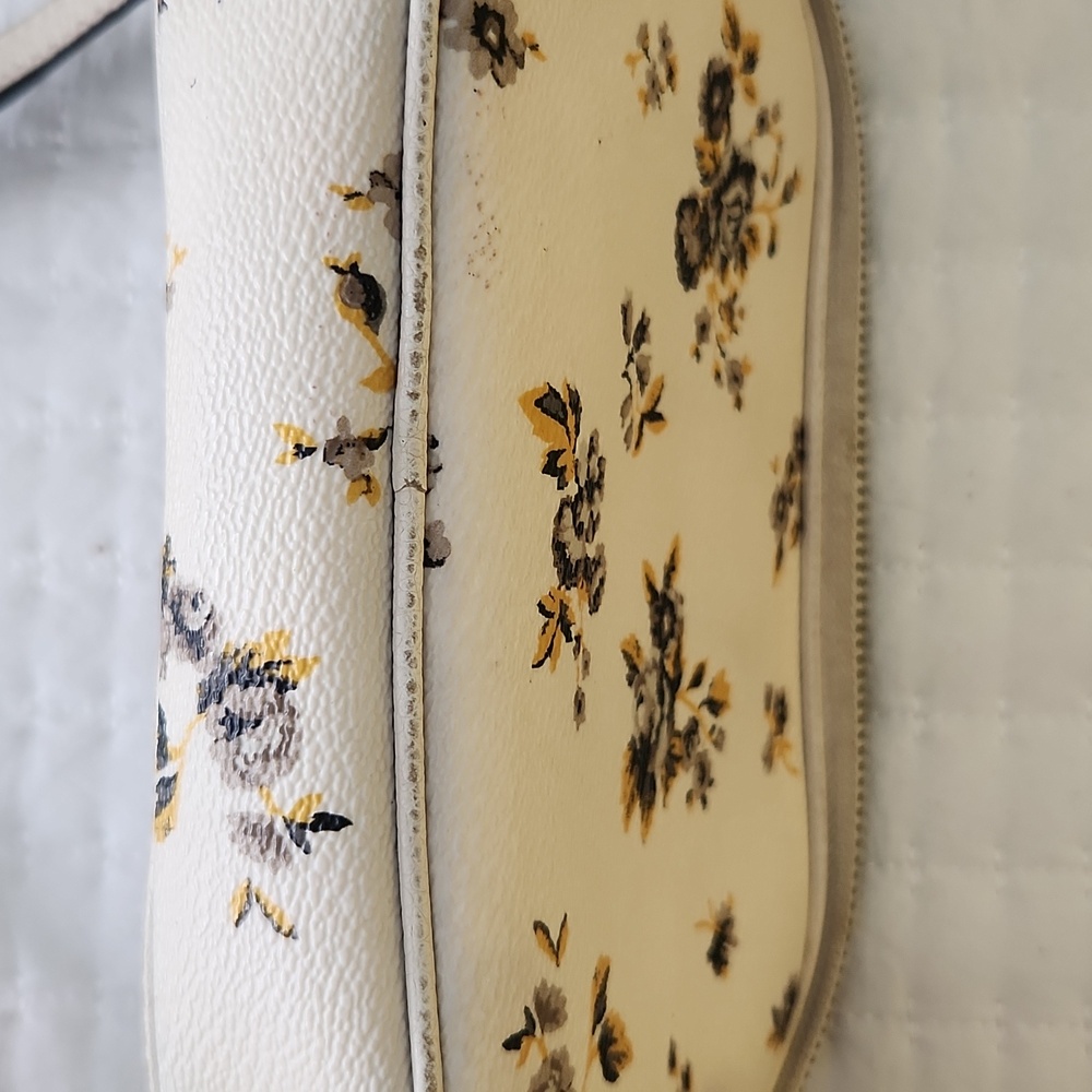 Coach Crossbody Clutch Bag - Picture 8 of 10